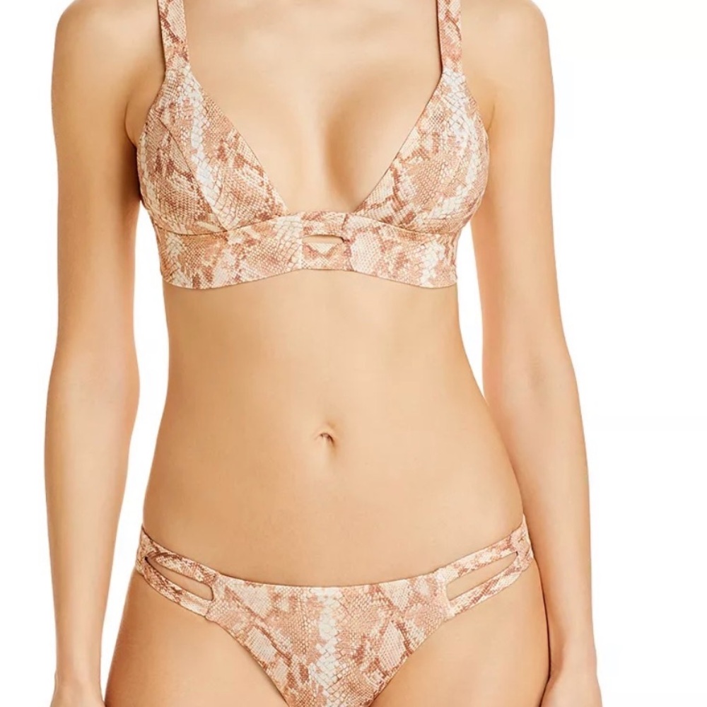 Neutra Bralette Bikini Top & Hipster Bottom